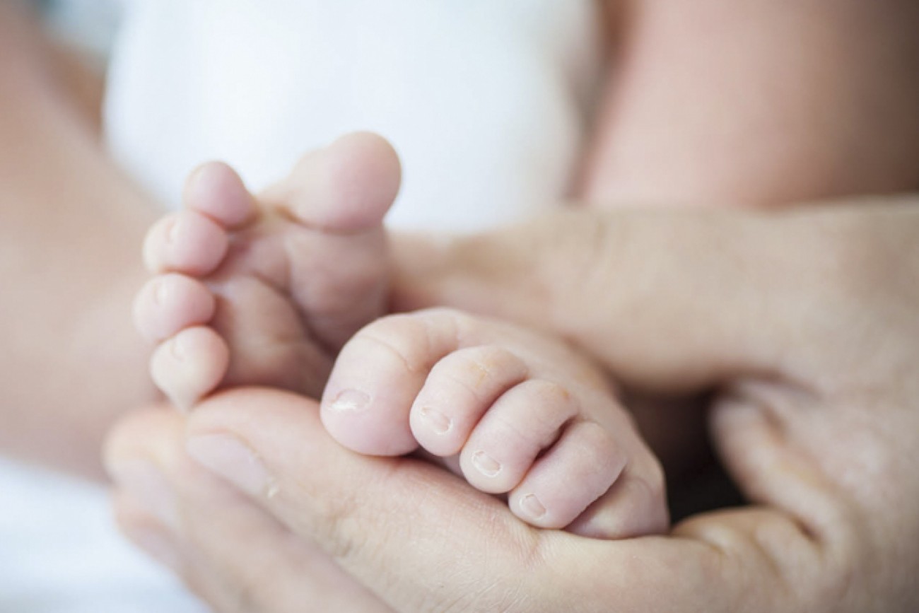 Newborn baby first days of life